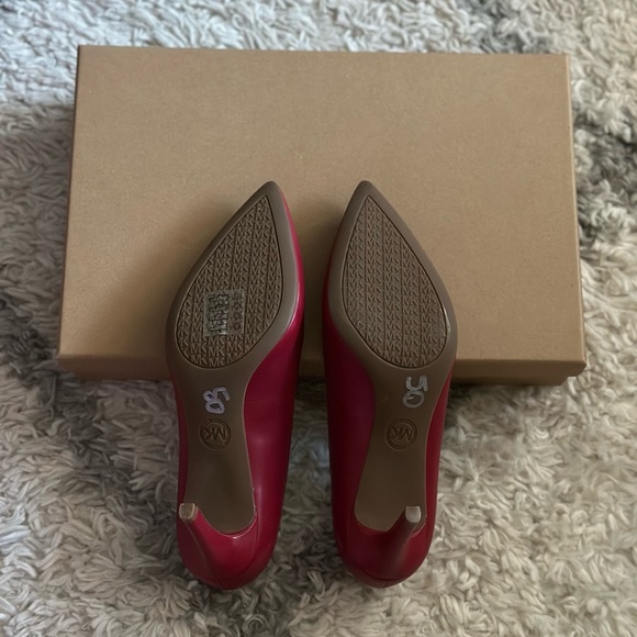 Michael Kors Red Women's Pumps - Picture 3 of 11